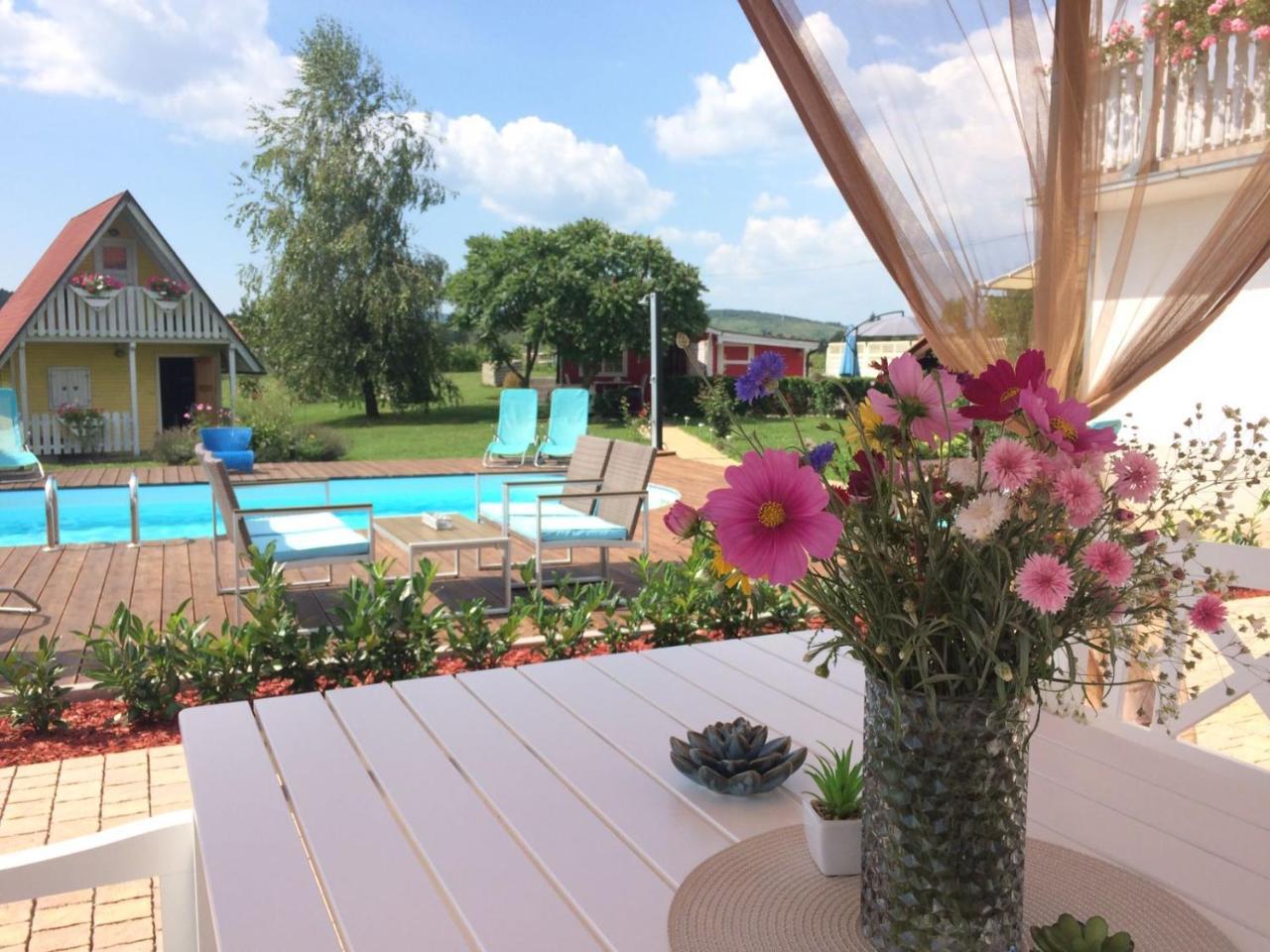 Pool Apartments Plitvice Lakes グラボヴァツ エクステリア 写真